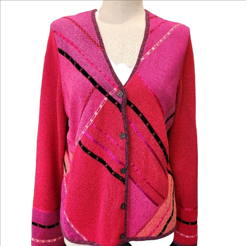 NAPA VALLEY Pink and Red DESIGN Sweater